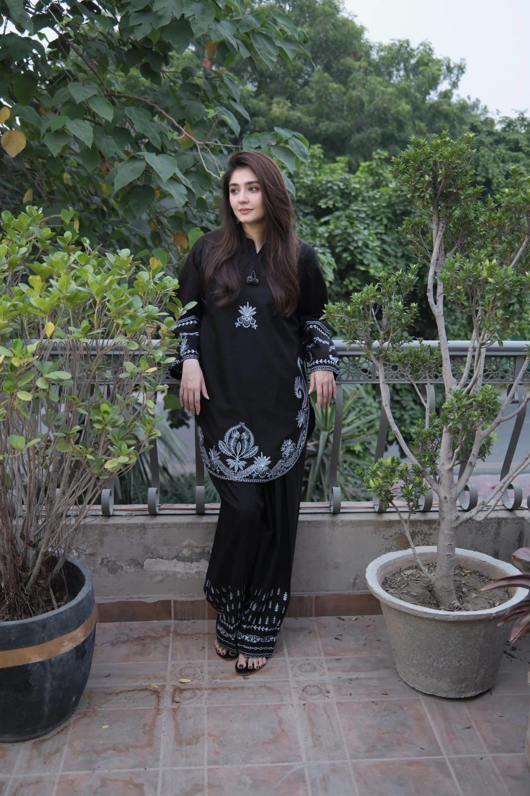 PEZWAN Premium Lawn 2-Piece Collection