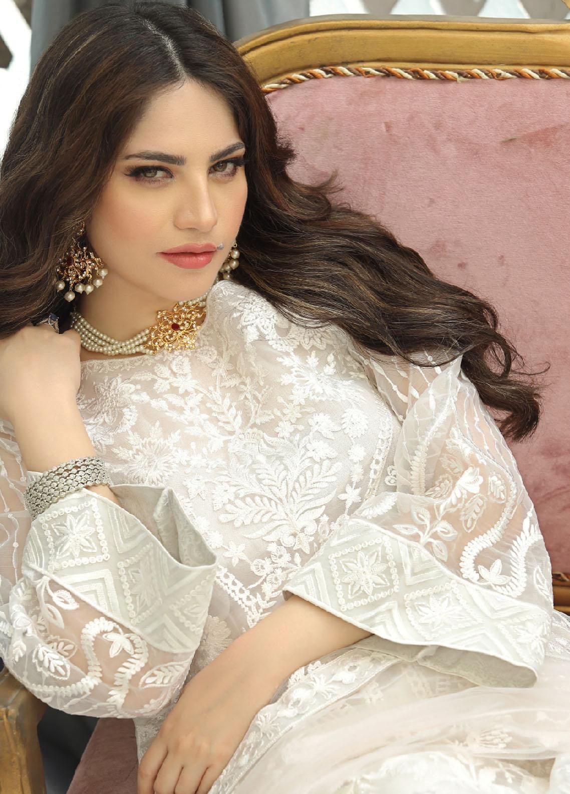 PARTY SUIT WORN BY NEELUM MUNIR Unstitch Replica