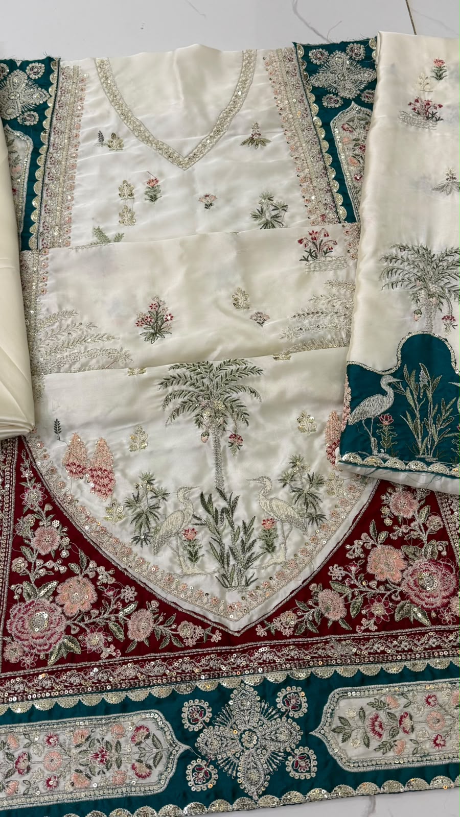 ETHNIC – Luxury Kaftan 2PC
