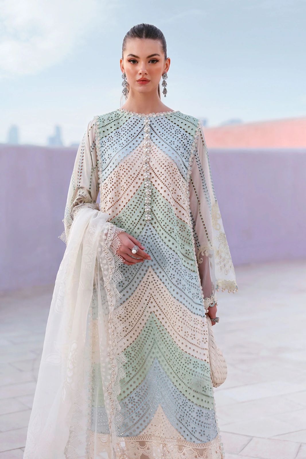 MARIA B – 3 piece embroidery lawn