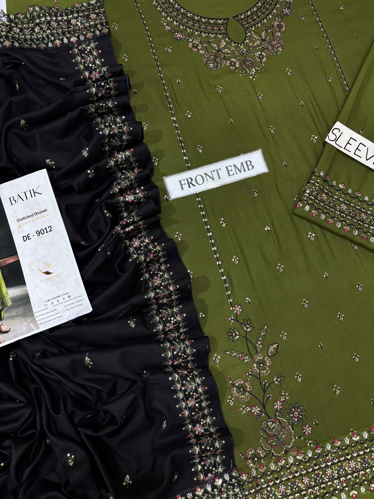 BATIK – WINTER DHANAK 3 PIECE SUIT