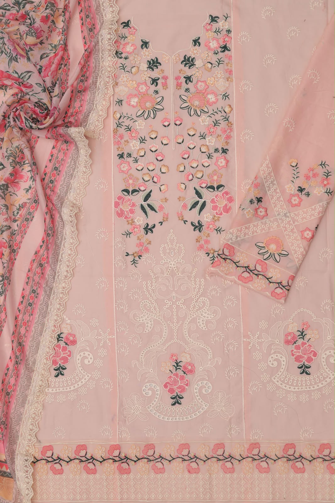 *FAIZA FAISAL*3 piece embroidery lawn