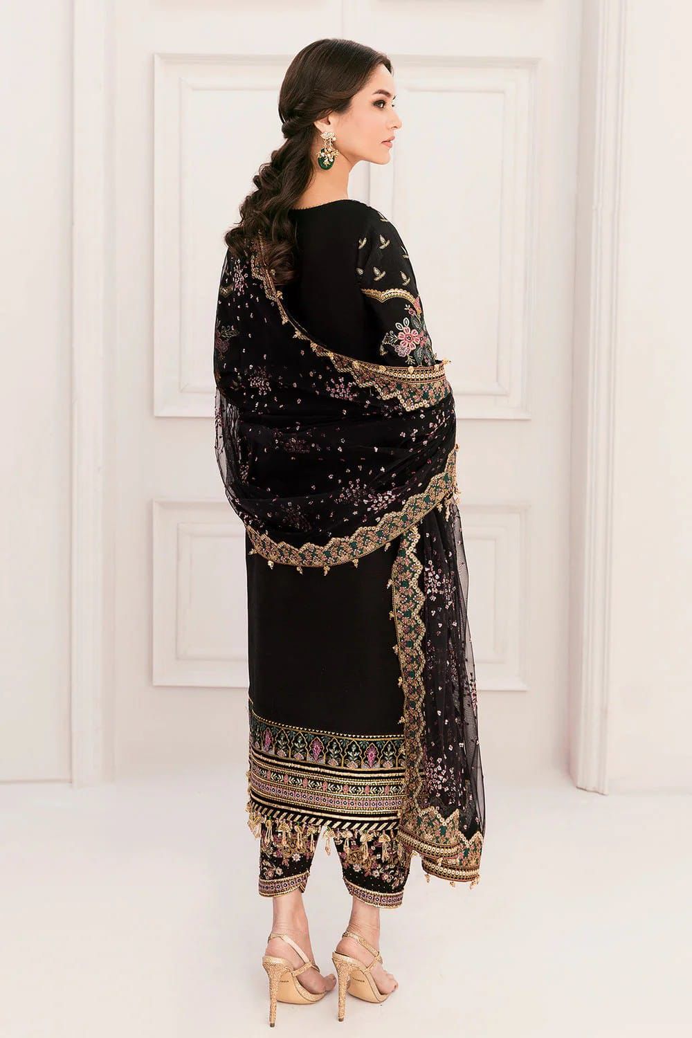Baroque – Heavy Embroidered Formal Bridal Collection (Black)