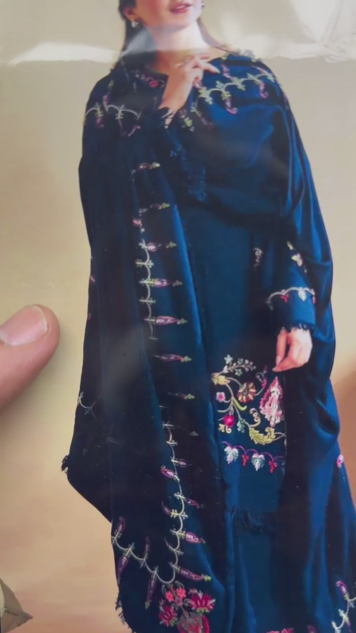 QALAMKAR – PREMIUM 3PC DHANAK SUIT